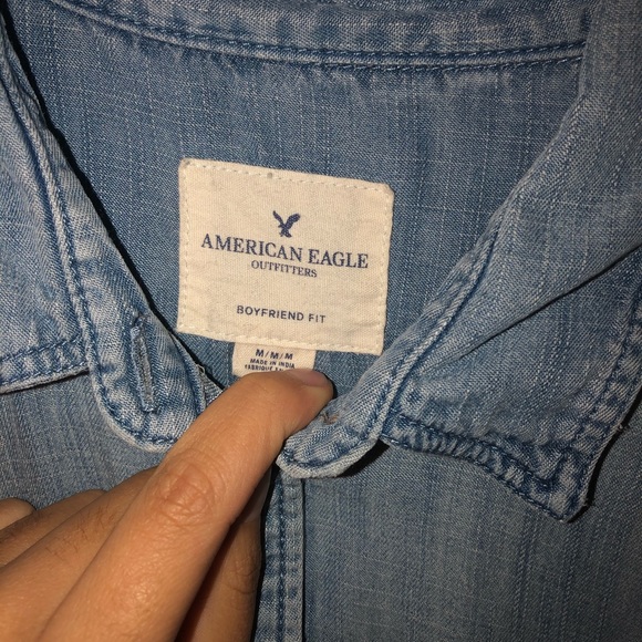 Button down - Picture 2 of 2